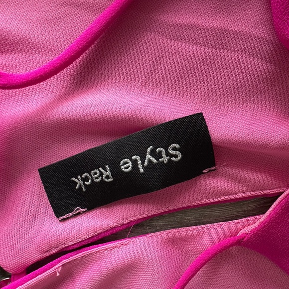 COPY - Vibrant Spring Summer Pink Flowy Halter Dress - Picture 6 of 11